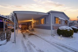 261 Chelsea Drive, Willoughby, OH 44094