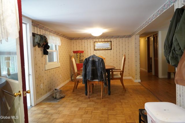 26 Rays Road, Warrensburg, NY 12885