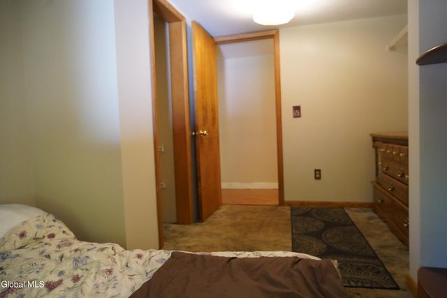 26 Rays Road, Warrensburg, NY 12885