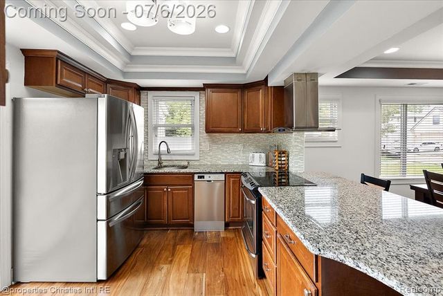 22482 Beach Street, Saint Clair Shores, MI 48081