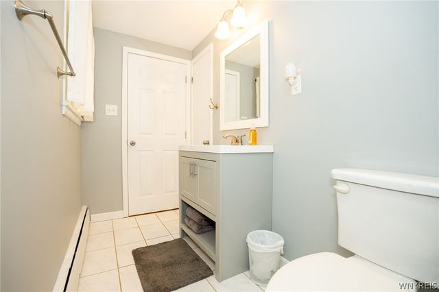 5633 Southside Drive, Boston, NY 14075