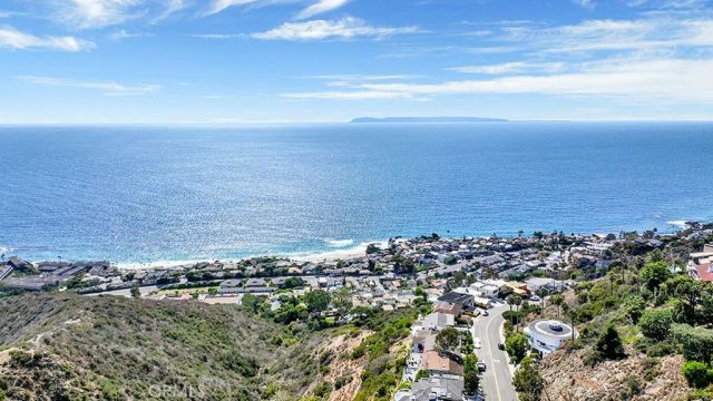 629 Balboa, Laguna Beach, CA 92651