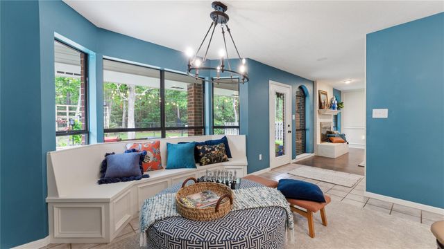 1415 River Oaks Drive, Huntsville, TX 77340