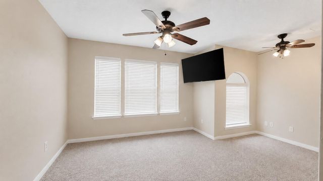 1415 River Oaks Drive, Huntsville, TX 77340