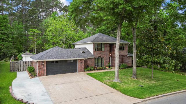 1415 River Oaks Drive, Huntsville, TX 77340
