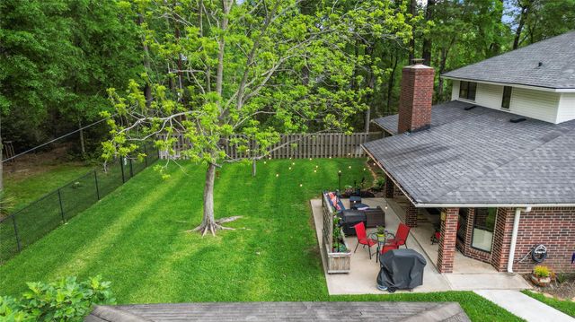 1415 River Oaks Drive, Huntsville, TX 77340