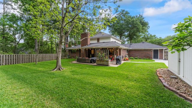1415 River Oaks Drive, Huntsville, TX 77340