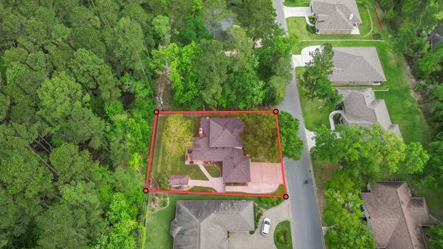 1415 River Oaks Drive, Huntsville, TX 77340