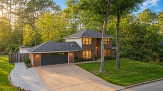1415 River Oaks Drive, Huntsville, TX 77340