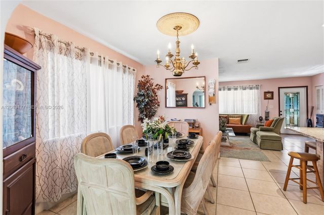 20400 NW 25th Ave, Miami Gardens, FL 33056