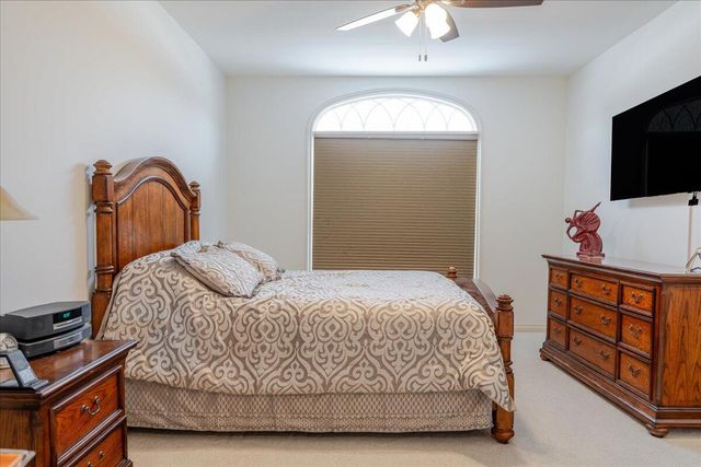 45900 S Stonewood Road, Canton, MI 48187