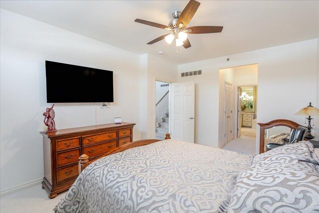 45900 S Stonewood Road, Canton, MI 48187