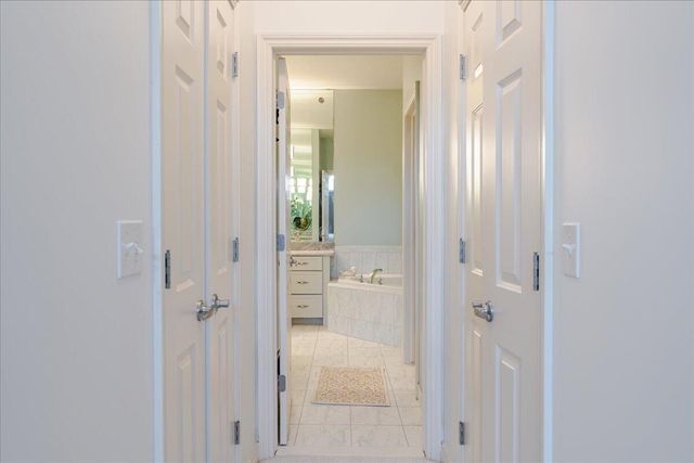 45900 S Stonewood Road, Canton, MI 48187