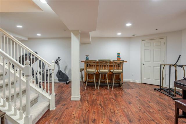 45900 S Stonewood Road, Canton, MI 48187