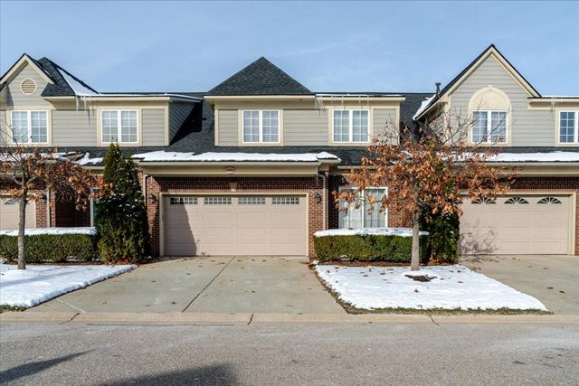 45900 S Stonewood Road, Canton, MI 48187