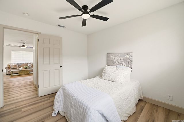 9439 Hindi, San Antonio, TX 78224