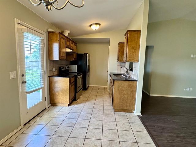 1804 NW 143rd Street, Edmond, OK 73013