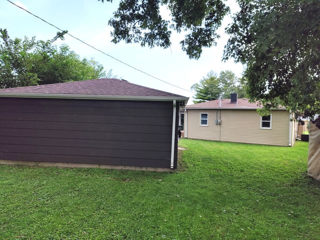 16068 Richmond Avenue, Markham, IL 60428