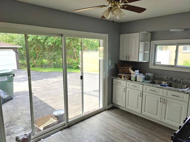 16068 Richmond Avenue, Markham, IL 60428