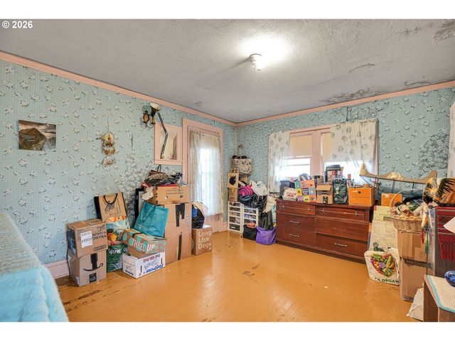 6026 Se 84TH Ave, Portland, OR 97266