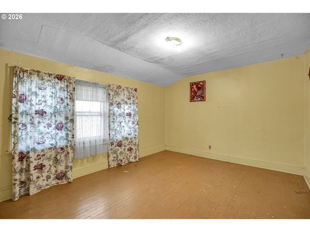 6026 Se 84TH Ave, Portland, OR 97266