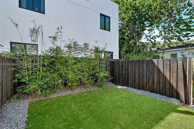 3384 Day Avenue 3384, Miami, FL 33133