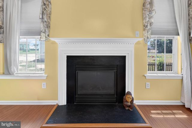 29 WALDEN LN, Dover, DE 19904