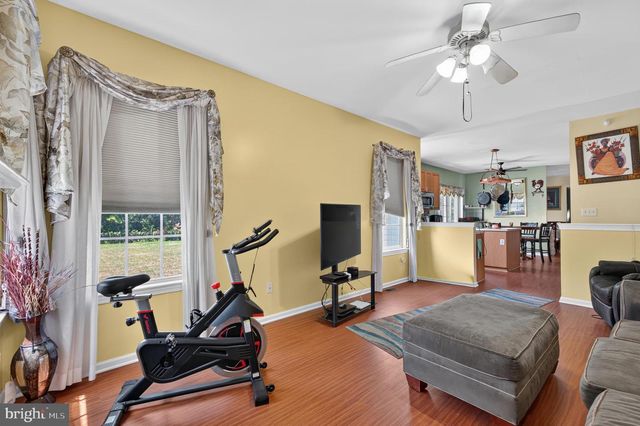 29 WALDEN LN, Dover, DE 19904