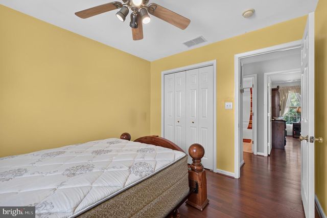 29 WALDEN LN, Dover, DE 19904