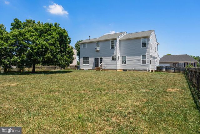 29 WALDEN LN, Dover, DE 19904