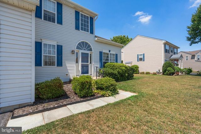 29 WALDEN LN, Dover, DE 19904