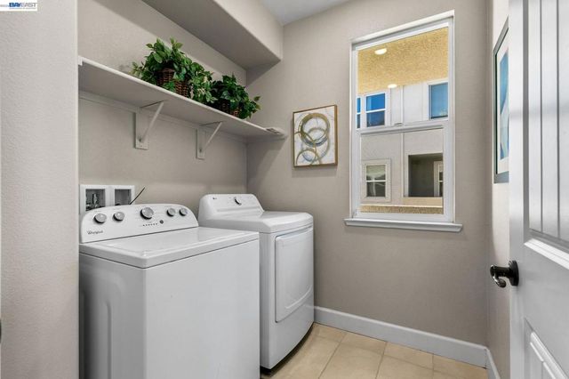 1038 1038 Giacomo Ln, San Jose, CA 95131