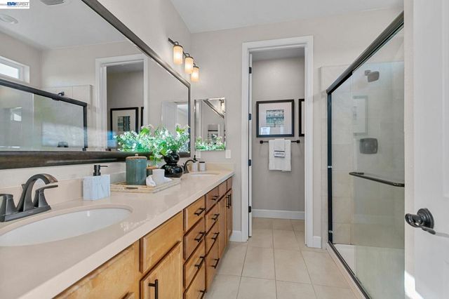 1038 1038 Giacomo Ln, San Jose, CA 95131