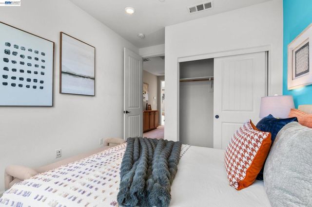 1038 1038 Giacomo Ln, San Jose, CA 95131