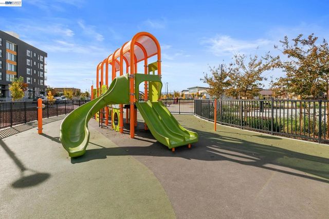 1038 1038 Giacomo Ln, San Jose, CA 95131