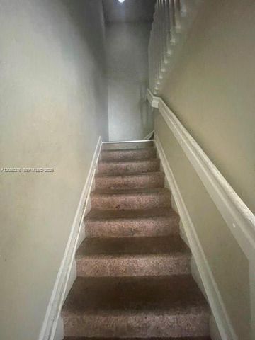1992 Nassau Dr -, Riviera Beach, FL 33404