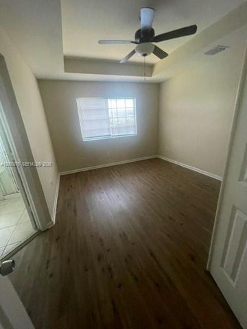 1992 Nassau Dr -, Riviera Beach, FL 33404