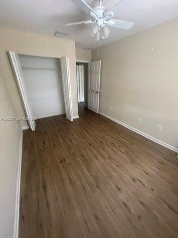 1992 Nassau Dr -, Riviera Beach, FL 33404