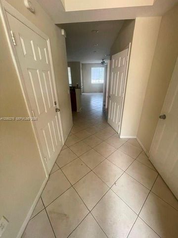 1992 Nassau Dr -, Riviera Beach, FL 33404