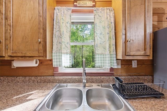 140 Hiawatha Trail, Pickens, SC 29671