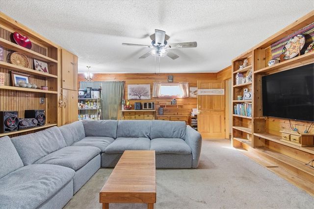 140 Hiawatha Trail, Pickens, SC 29671