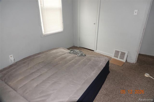 8275 Vaughan Street, Detroit, MI 48228