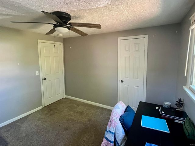 618 E Short Elm Street, Boonville, IN 47601