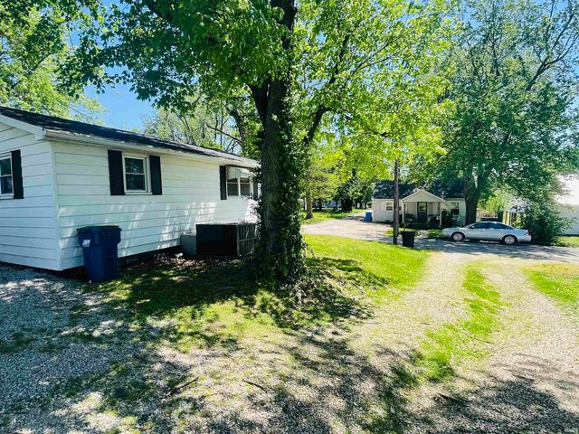 618 E Short Elm Street, Boonville, IN 47601
