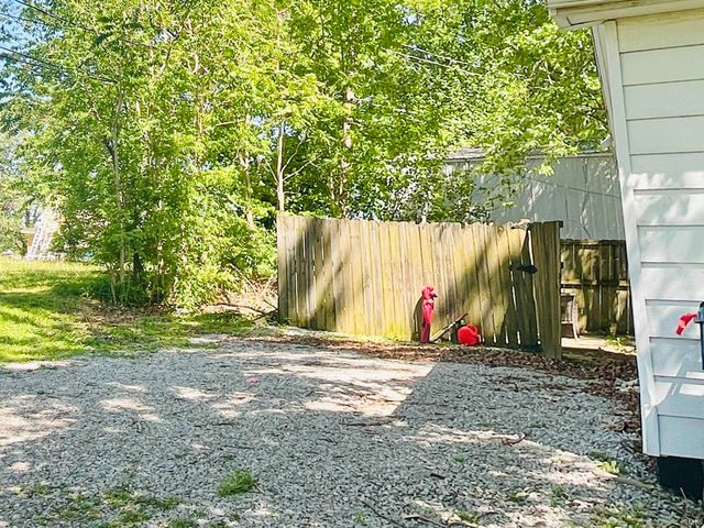 618 E Short Elm Street, Boonville, IN 47601