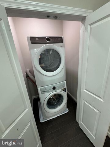 1358 VALLEY PL SE, Washington, DC 20020