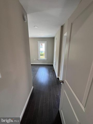 1358 VALLEY PL SE, Washington, DC 20020