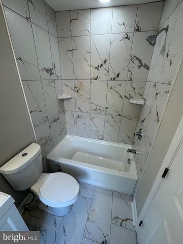 1358 VALLEY PL SE, Washington, DC 20020