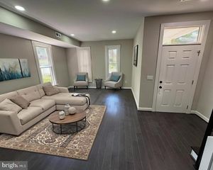 1358 VALLEY PL SE, Washington, DC 20020