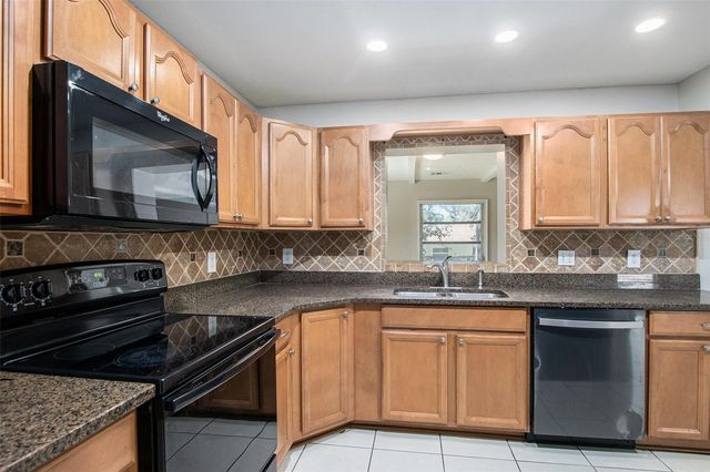 217 FAITHWAY DRIVE, Seffner, FL 33584